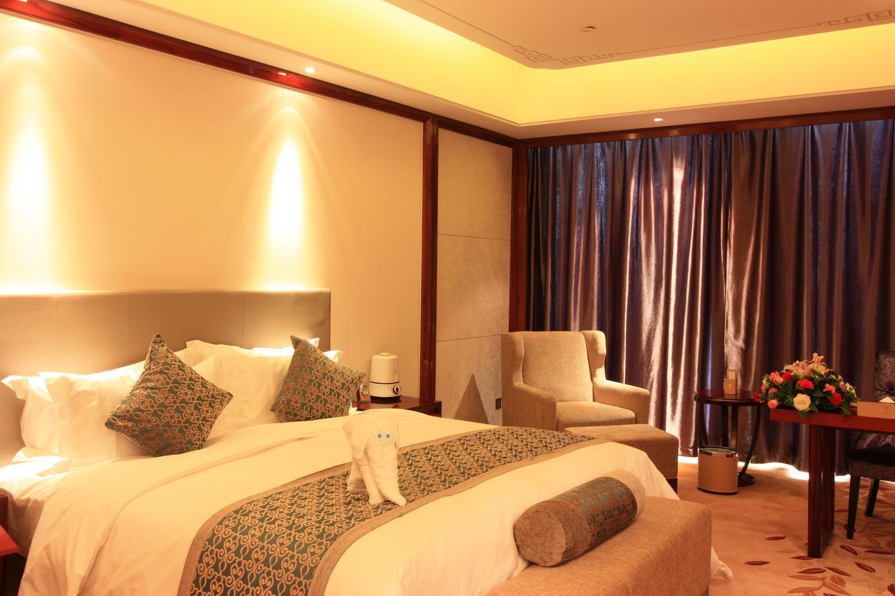 Xining Sapphire Hotel Esterno foto