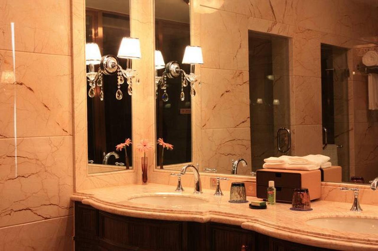Xining Sapphire Hotel Esterno foto