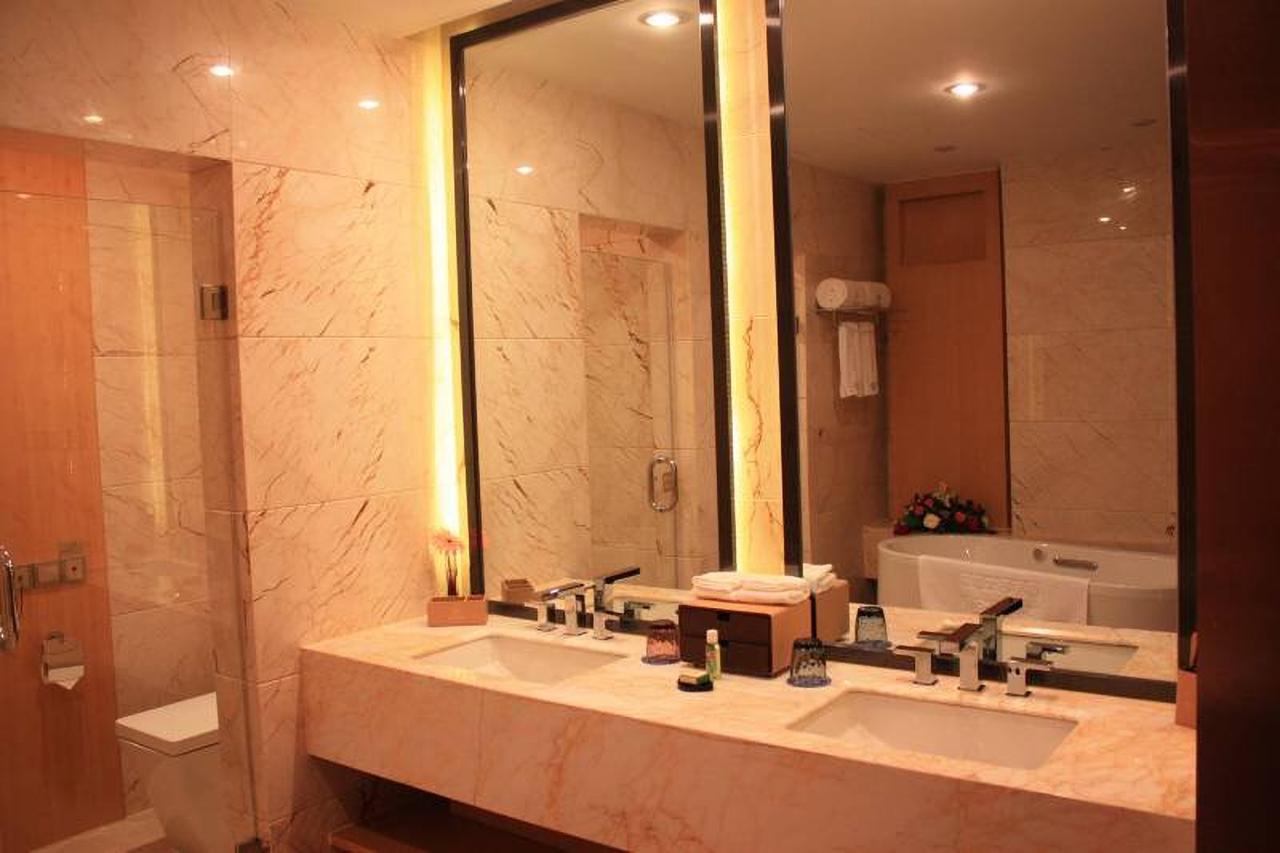 Xining Sapphire Hotel Esterno foto